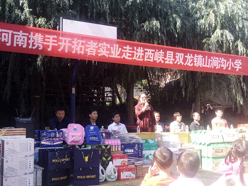 1590743461159983.jpg 8878fe4719ab24eac193b170b79911c2.jpg